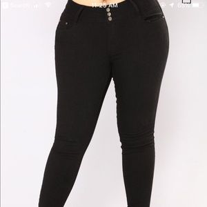 Fashion Nova Plus Size Black Booty Lifting Jeans